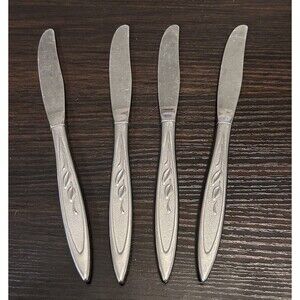 Set of 4 Oneida Royal Harvest Dinner Knives 8.5 Inch Wm Rogers Premier Stainless